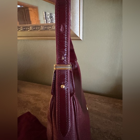 🚨SOLD!! 🚨CARTIER Must de Cartier Hobo with Dustbag- Shoulder/Crossbody EUC - Picture 11 of 11